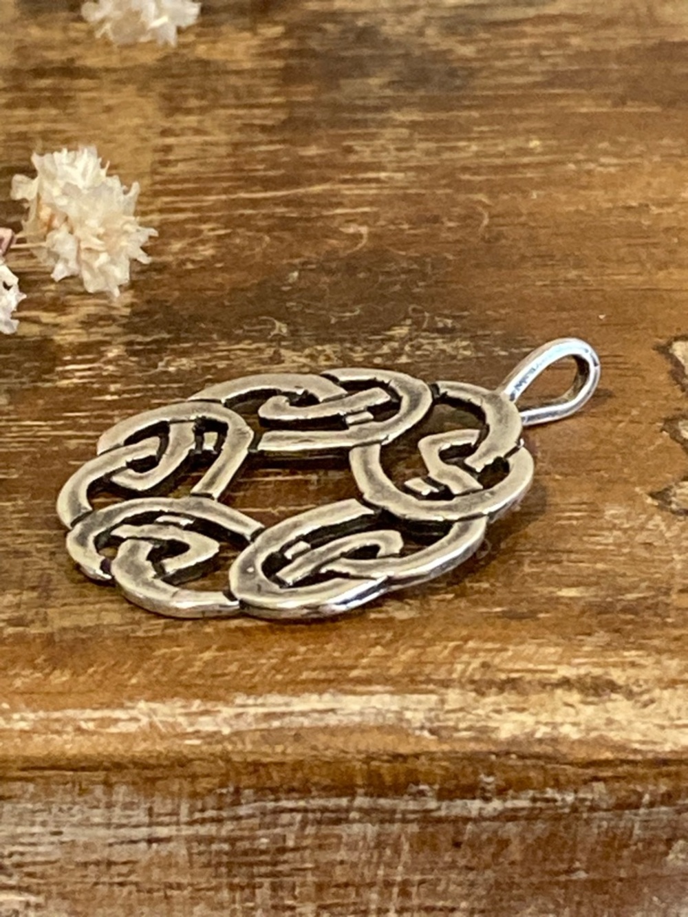 Sterling Silver 925 Celtic Knot Pendant - Picture 13 of 13